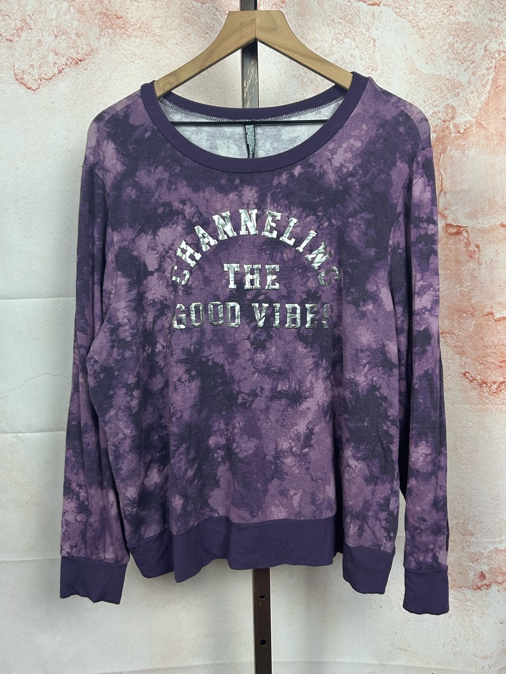 TORRID purple tie dye sweatshirt size 1X channeling the good vibe pullover top